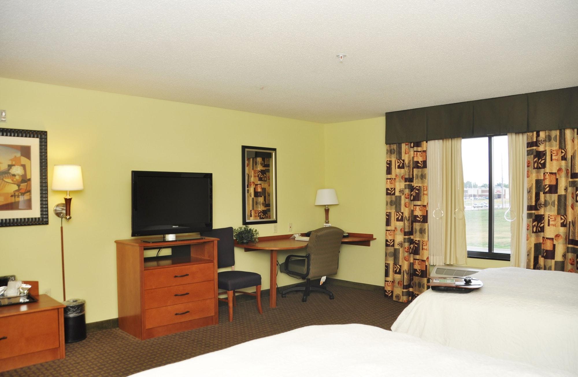 Hampton Inn Macomb מראה חיצוני תמונה