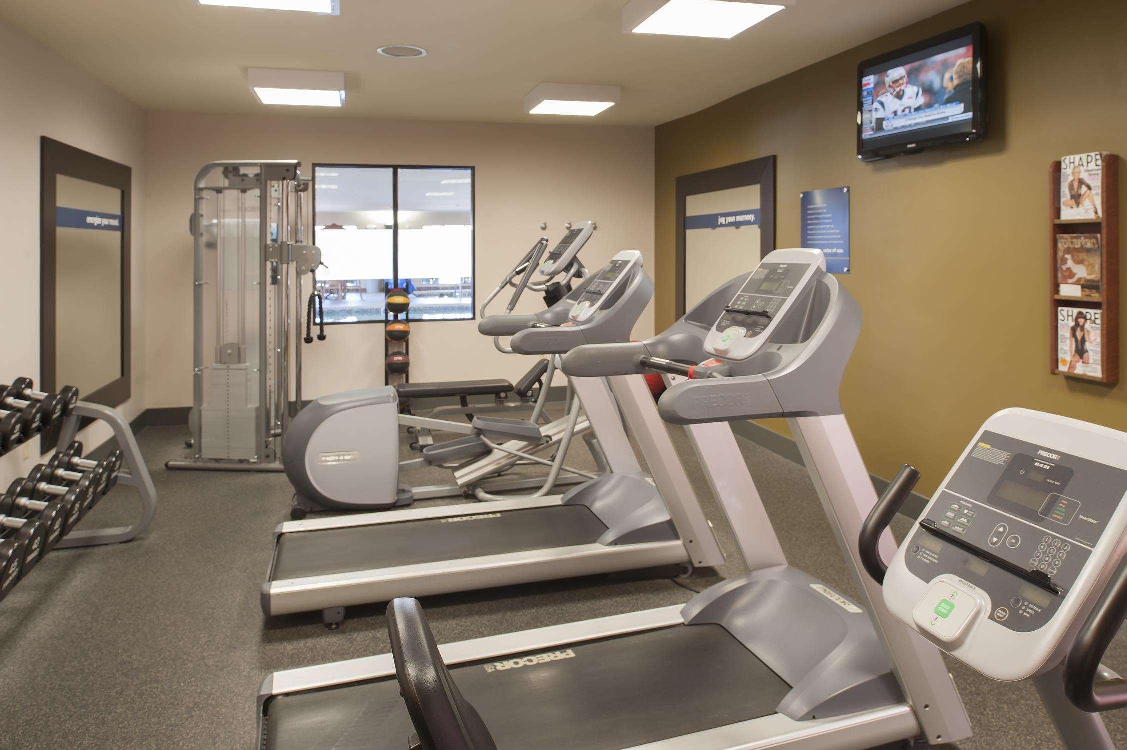 Hampton Inn Macomb מראה חיצוני תמונה