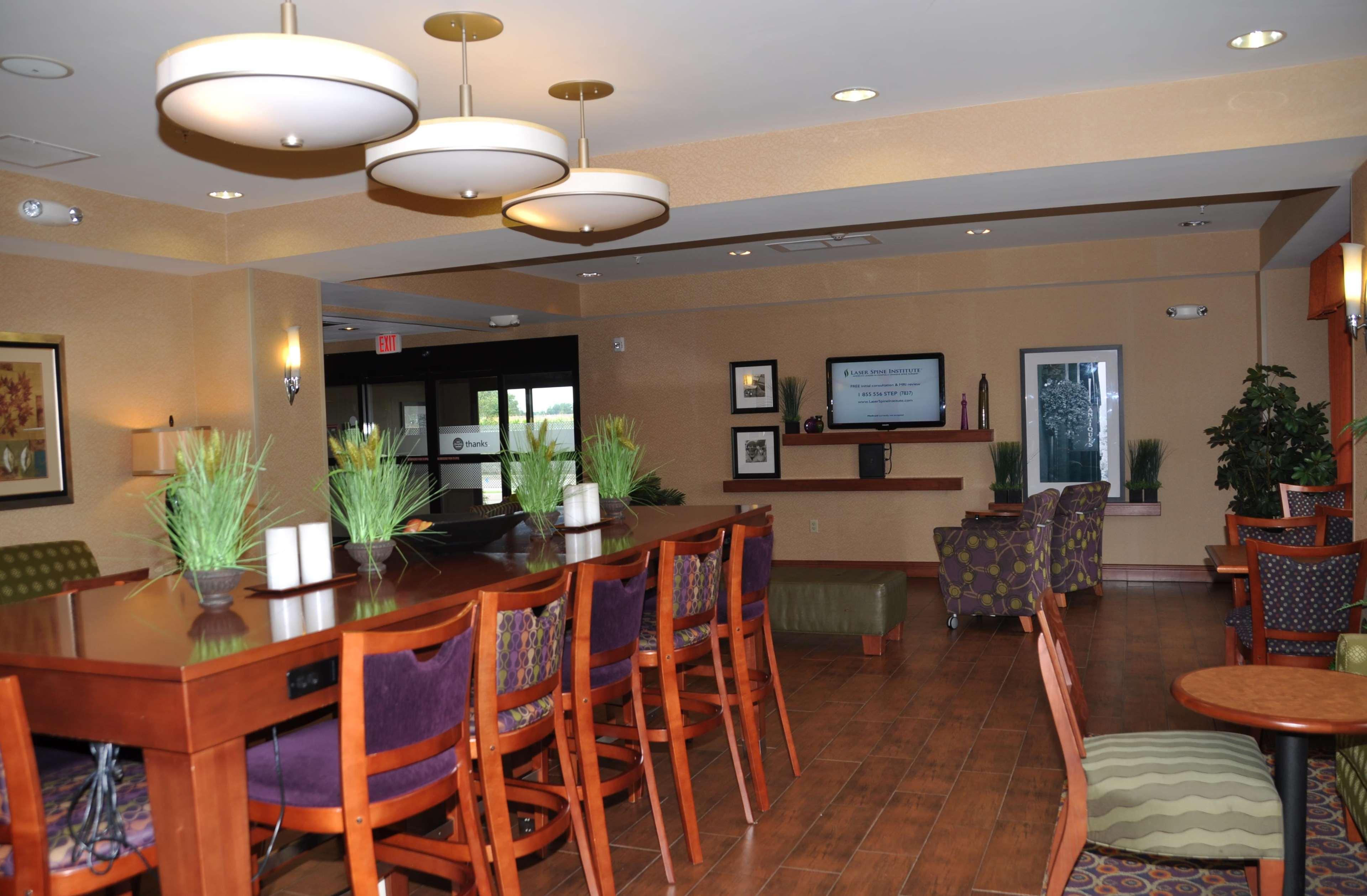 Hampton Inn Macomb מראה חיצוני תמונה