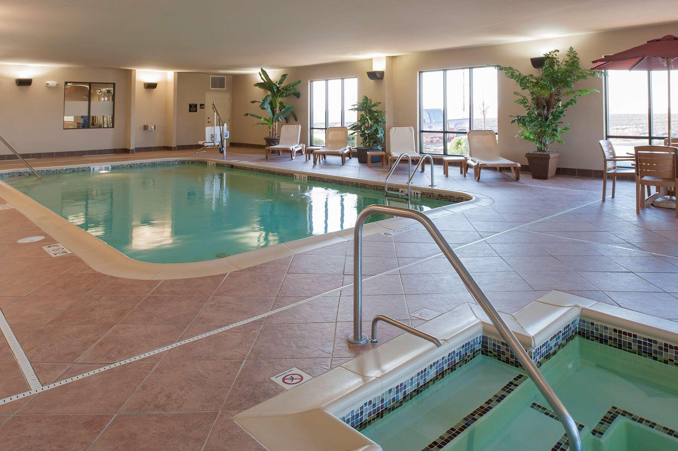 Hampton Inn Macomb מראה חיצוני תמונה