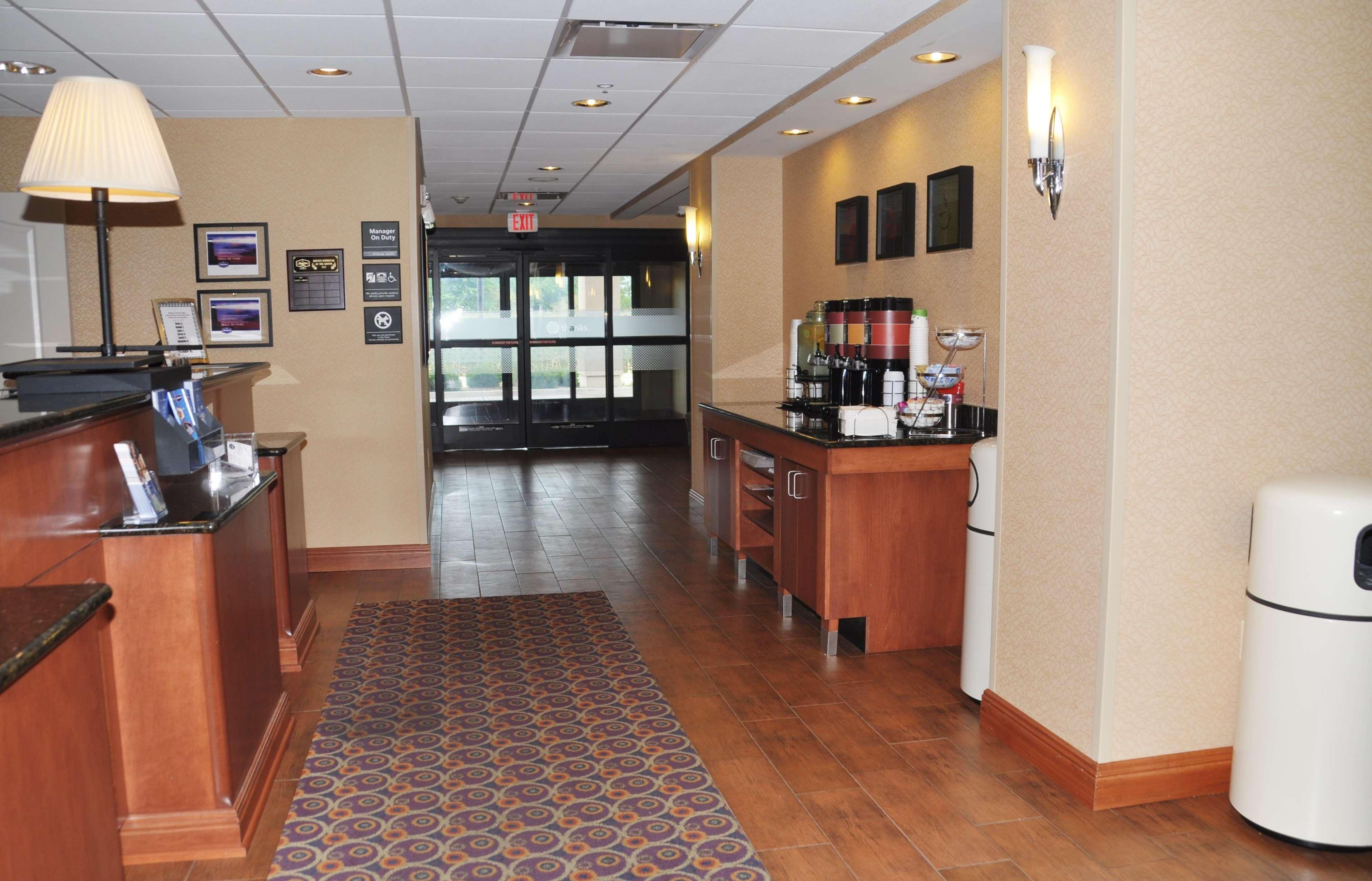 Hampton Inn Macomb מראה חיצוני תמונה