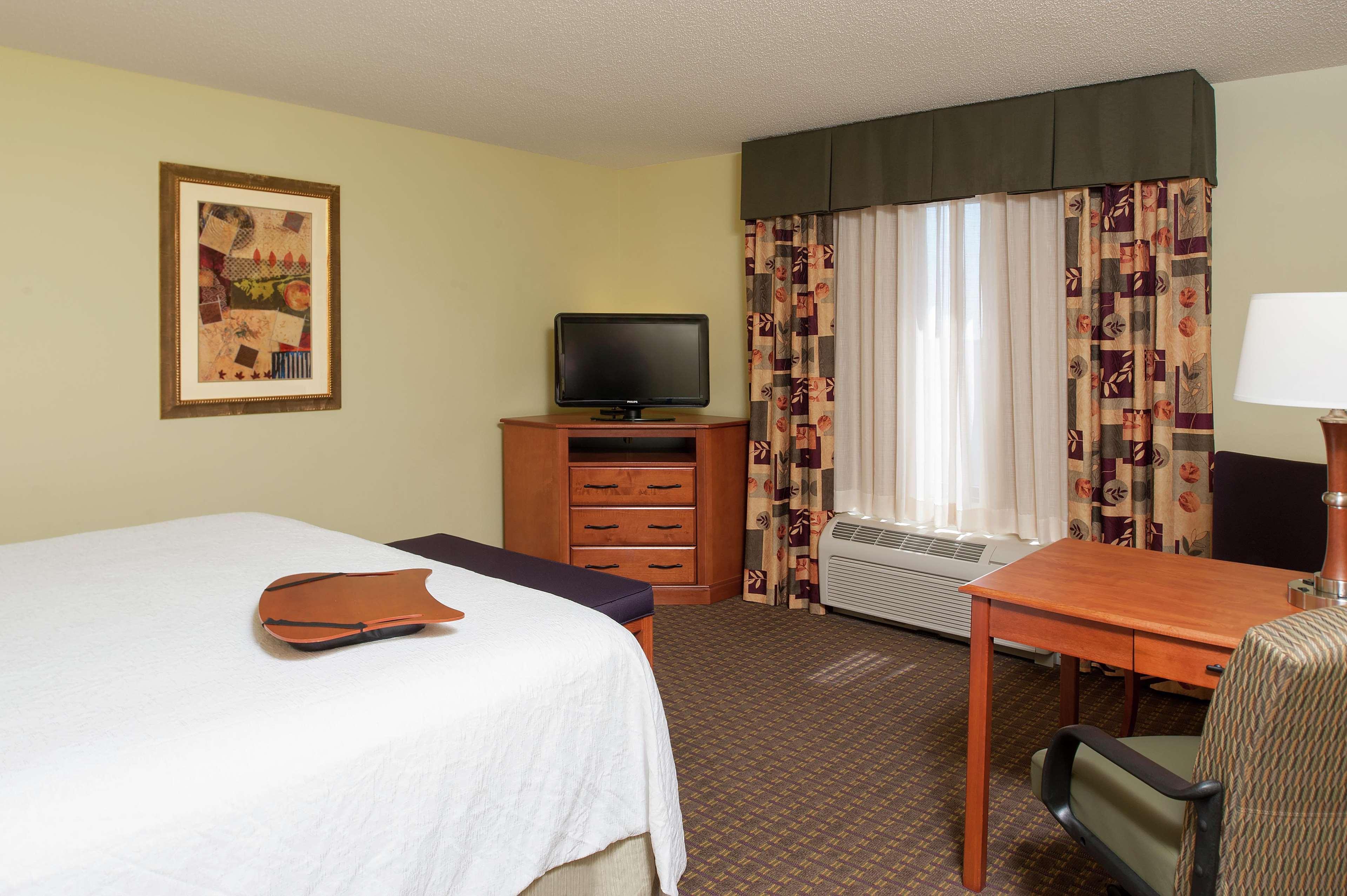 Hampton Inn Macomb מראה חיצוני תמונה