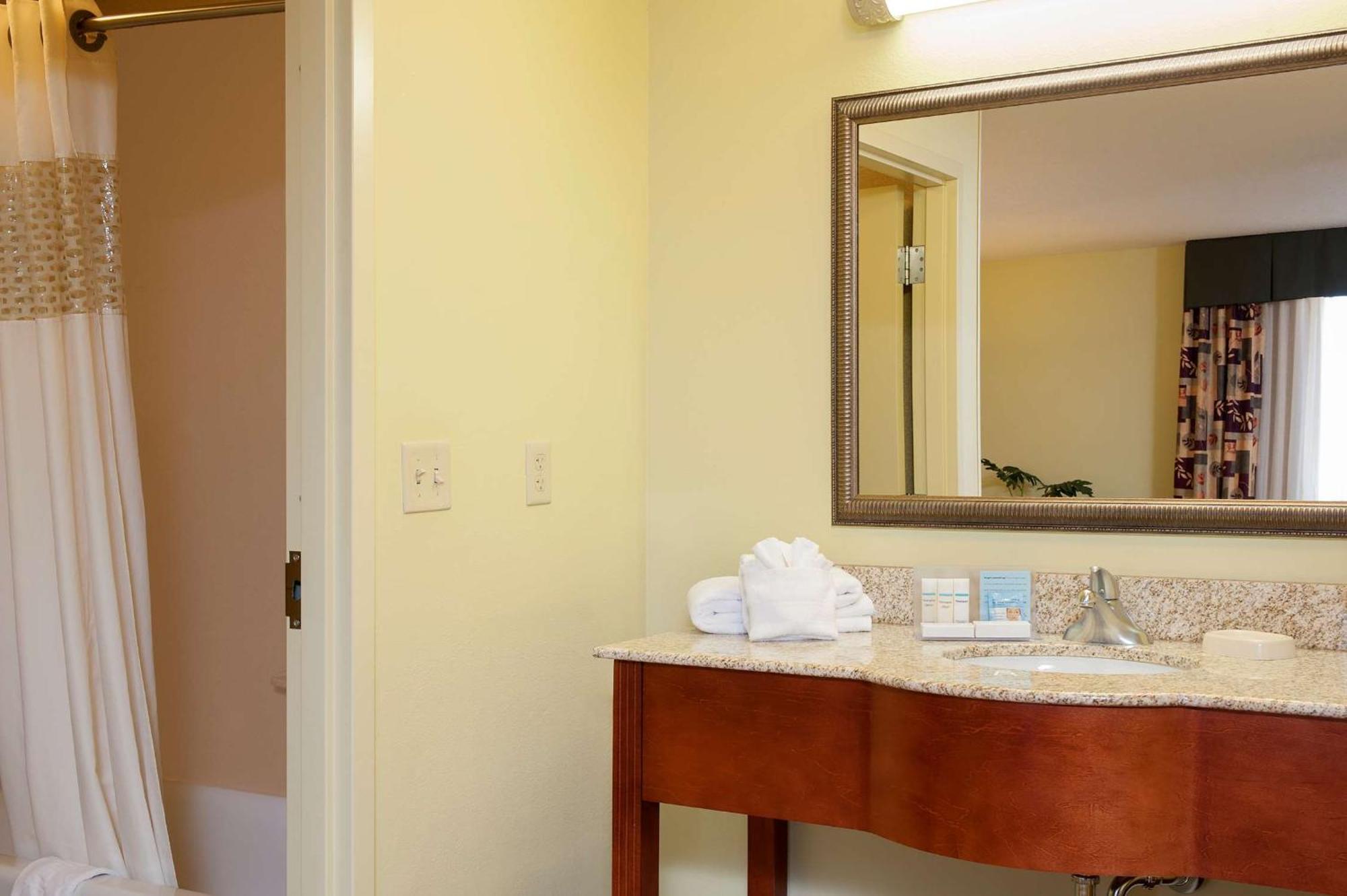 Hampton Inn Macomb מראה חיצוני תמונה
